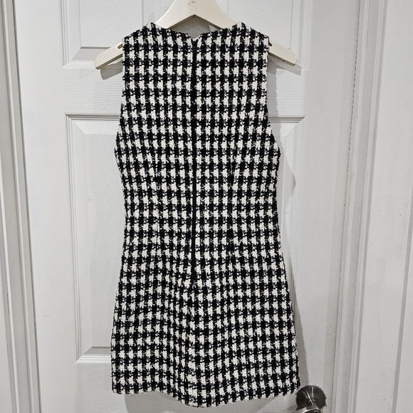 Alice + Olivia Clyde Houndstooth Tweed Sheath Dress - Picture 3 of 8